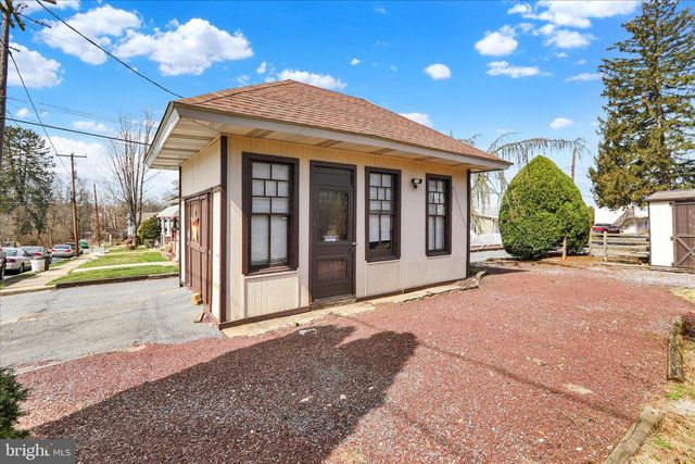 236 S WYOMISSING AVE, Reading, PA 19607