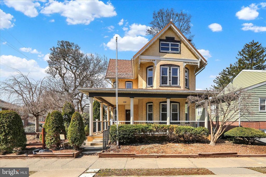 236 S WYOMISSING AVE, Reading, PA 19607