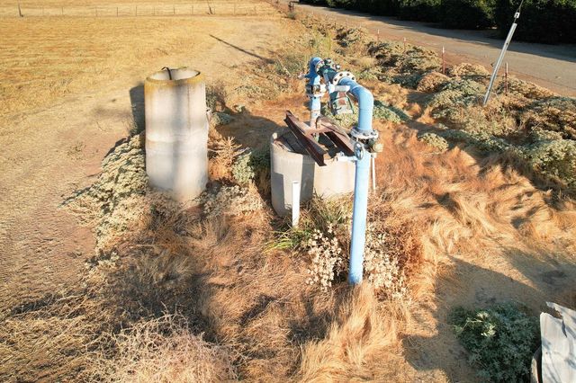 3363 S Anchor Avenue, Orange Cove, CA 93646