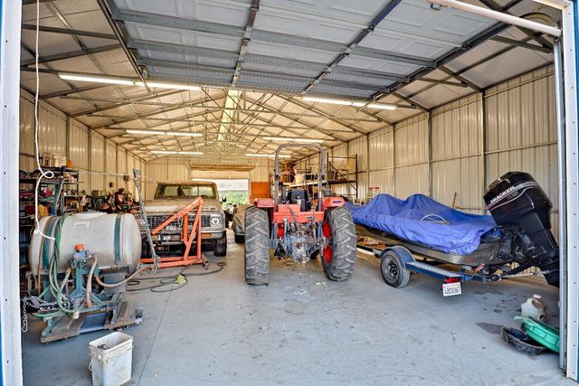 3363 S Anchor Avenue, Orange Cove, CA 93646