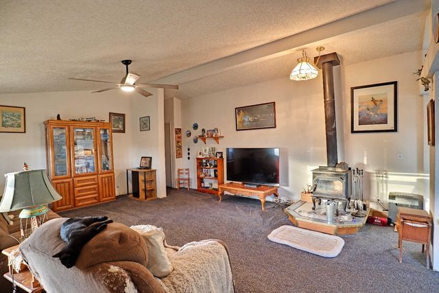 3363 S Anchor Avenue, Orange Cove, CA 93646