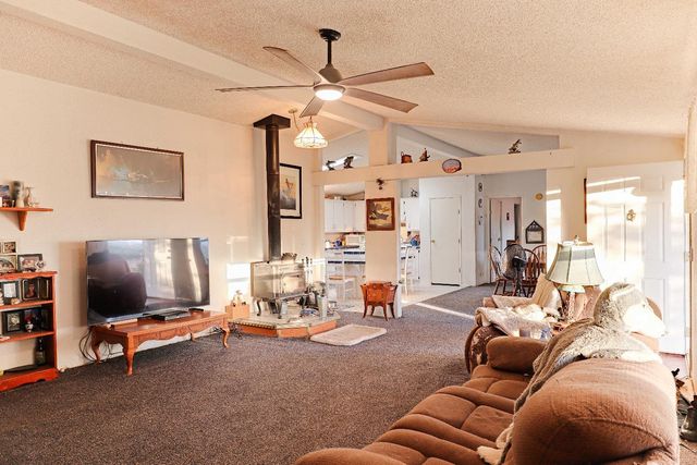 3363 S Anchor Avenue, Orange Cove, CA 93646