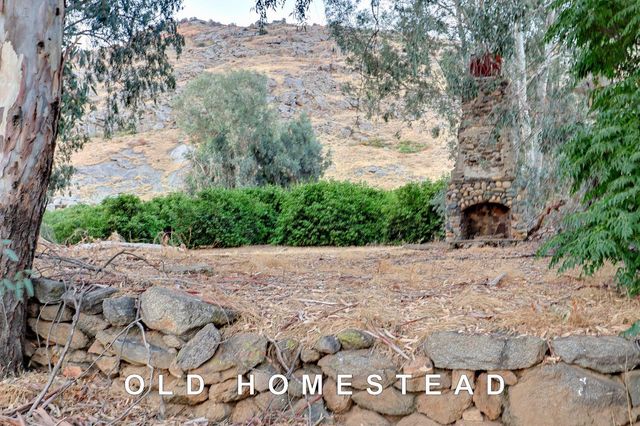 3363 S Anchor Avenue, Orange Cove, CA 93646