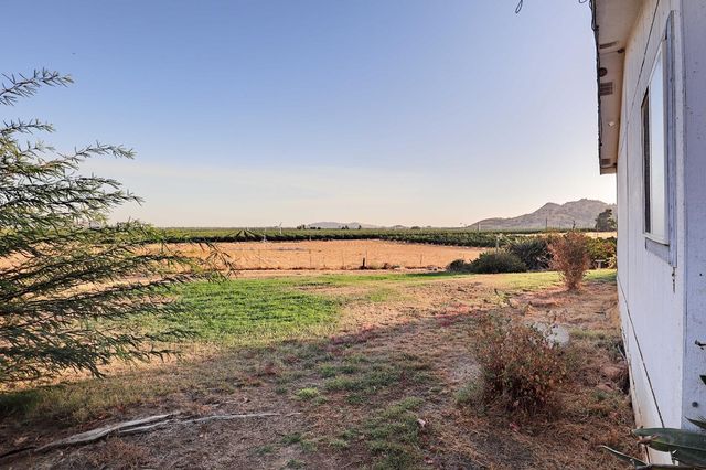 3363 S Anchor Avenue, Orange Cove, CA 93646