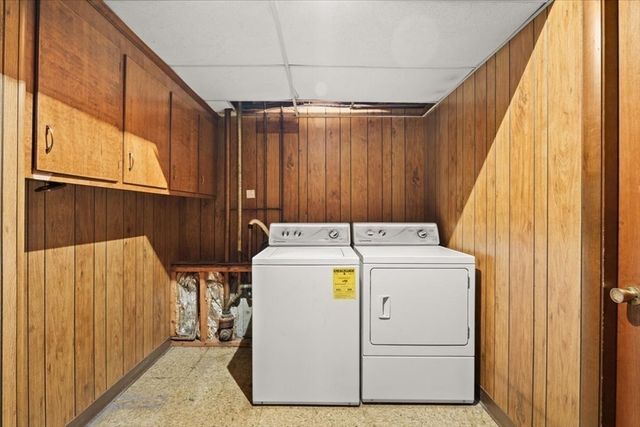 128 Bullard St, Walpole, MA 02081