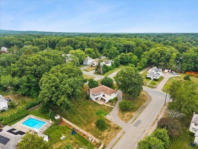 128 Bullard St, Walpole, MA 02081