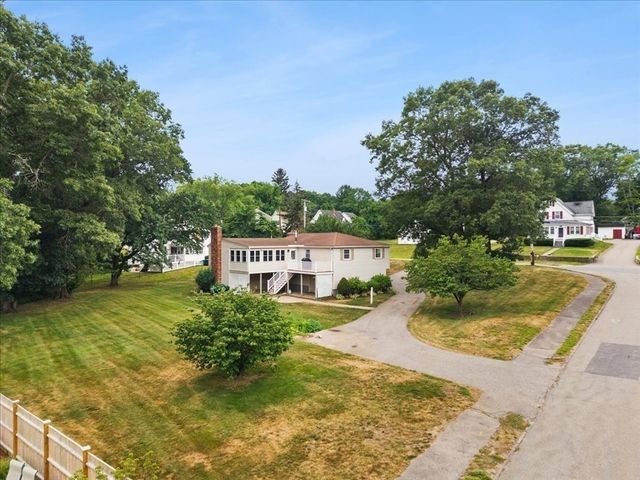 128 Bullard St, Walpole, MA 02081