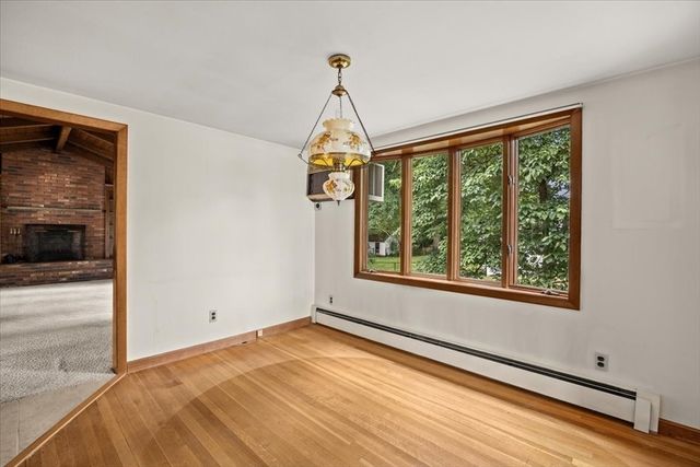 128 Bullard St, Walpole, MA 02081
