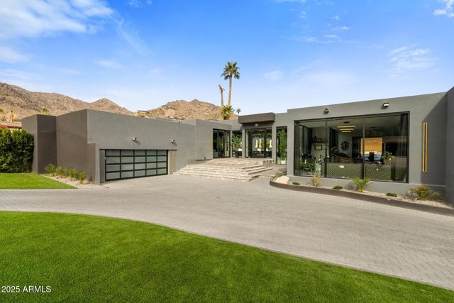 7223 N BLACK ROCK Trail, Paradise Valley, AZ 85253