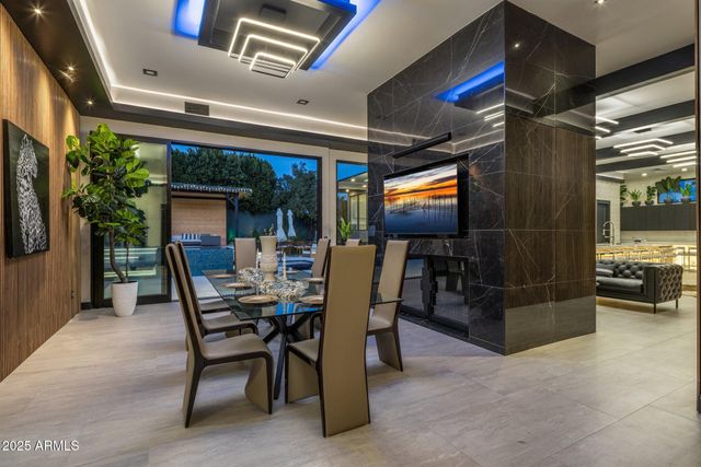 7223 N BLACK ROCK Trail, Paradise Valley, AZ 85253