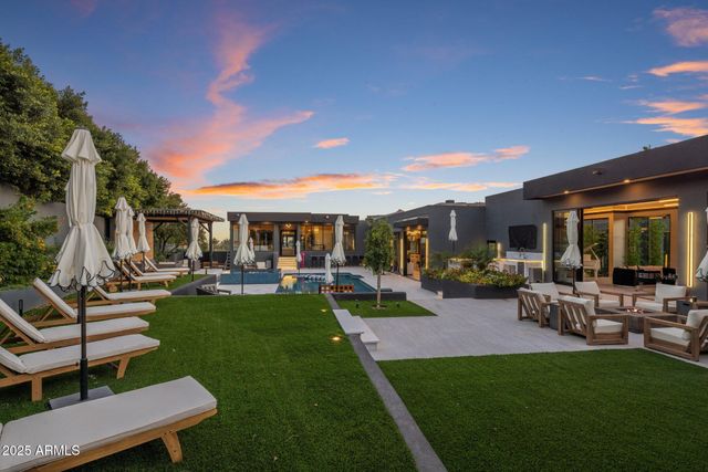 7223 N BLACK ROCK Trail, Paradise Valley, AZ 85253