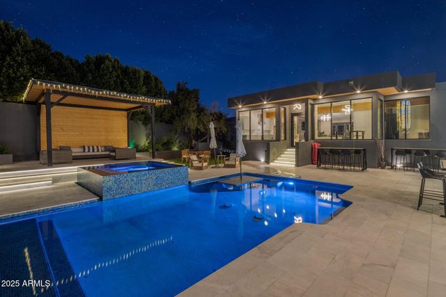 7223 N BLACK ROCK Trail, Paradise Valley, AZ 85253