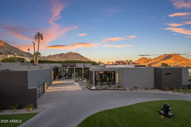 7223 N BLACK ROCK Trail, Paradise Valley, AZ 85253