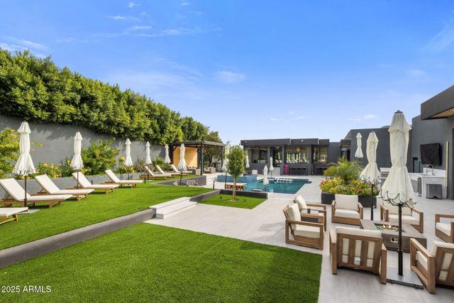 7223 N BLACK ROCK Trail, Paradise Valley, AZ 85253