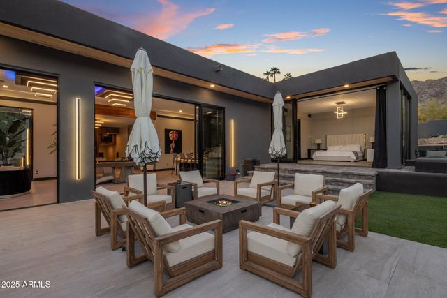 7223 N BLACK ROCK Trail, Paradise Valley, AZ 85253