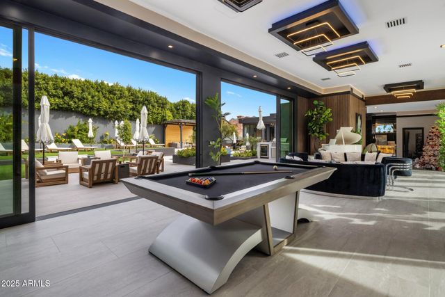 7223 N BLACK ROCK Trail, Paradise Valley, AZ 85253