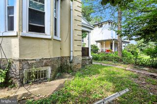 165 W HARVEY ST, Philadelphia, PA 19144