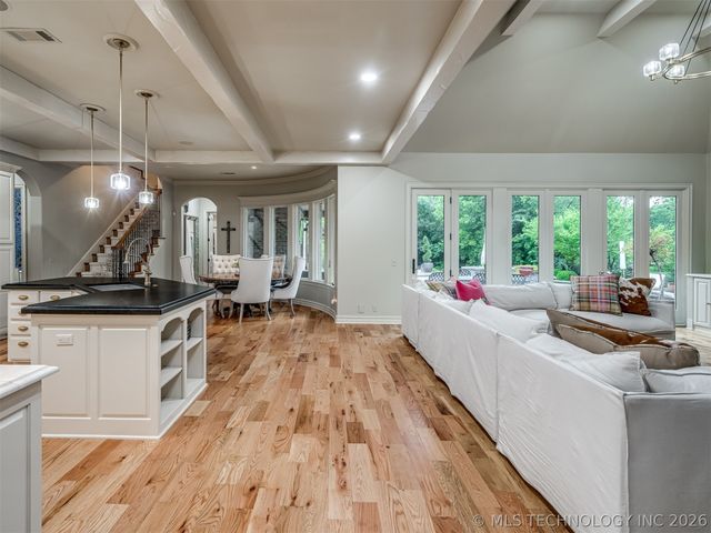 704 W 108th Street S, Jenks, OK 74037