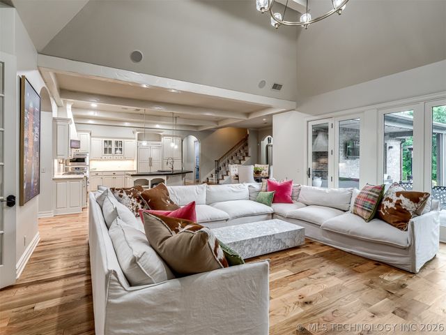 704 W 108th Street S, Jenks, OK 74037
