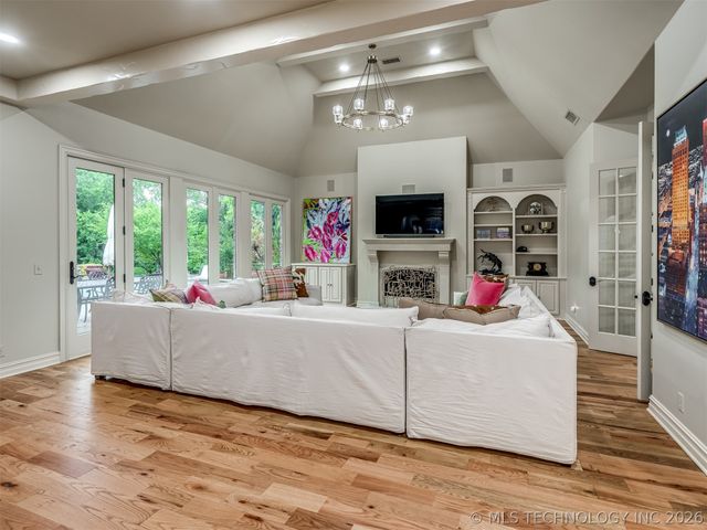 704 W 108th Street S, Jenks, OK 74037