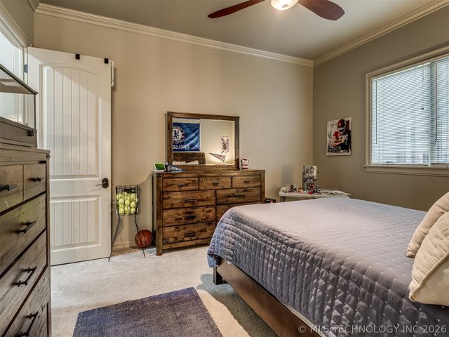 704 W 108th Street S, Jenks, OK 74037