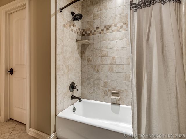 704 W 108th Street S, Jenks, OK 74037
