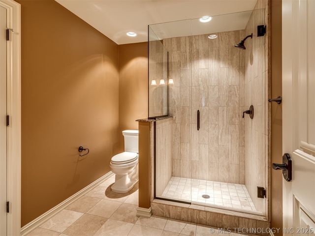 704 W 108th Street S, Jenks, OK 74037