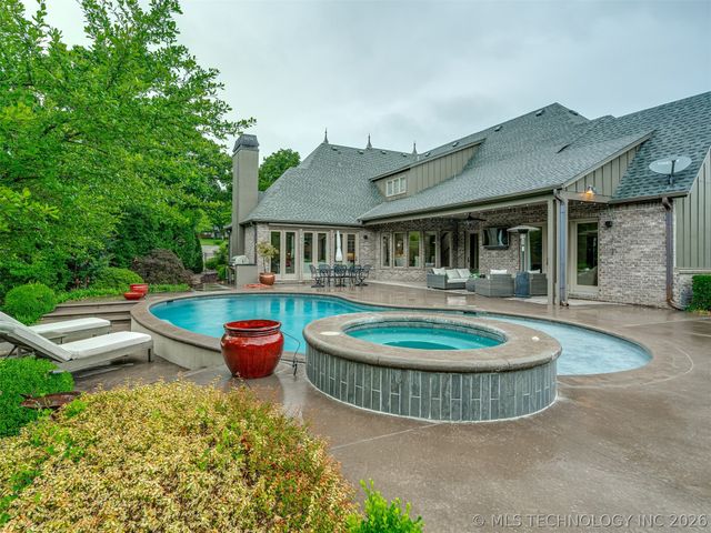 704 W 108th Street S, Jenks, OK 74037