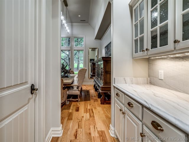 704 W 108th Street S, Jenks, OK 74037