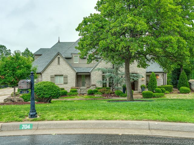 704 W 108th Street S, Jenks, OK 74037