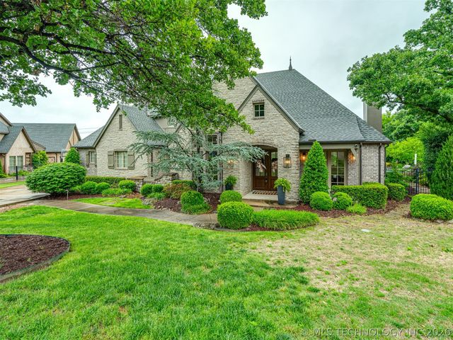 704 W 108th Street S, Jenks, OK 74037