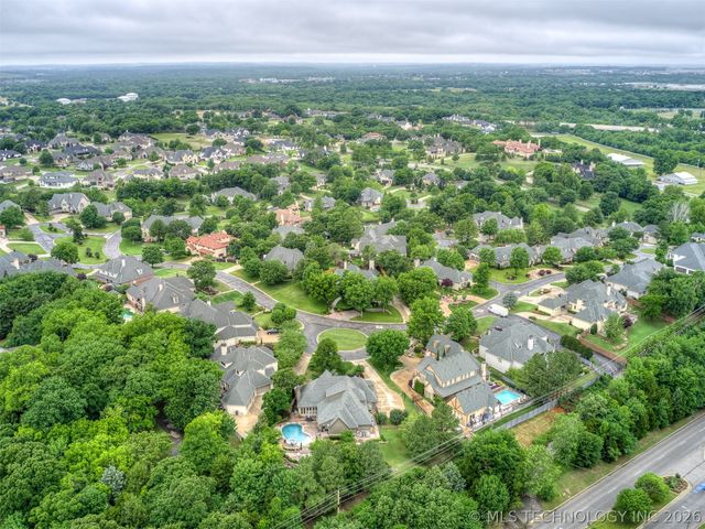 704 W 108th Street S, Jenks, OK 74037