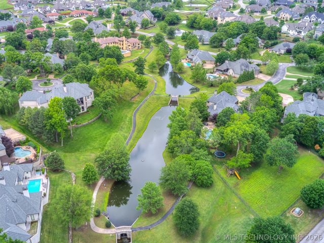 704 W 108th Street S, Jenks, OK 74037