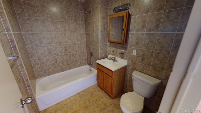 67-09 Austin Street 4A, Forest Hills, NY 11375