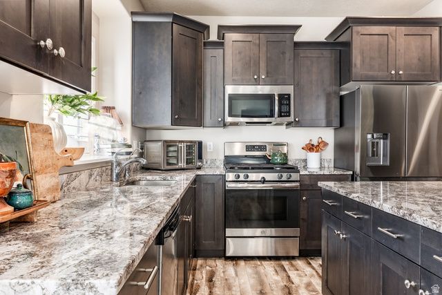 5398 W MERCED RIVER PL, Herriman, UT 84096