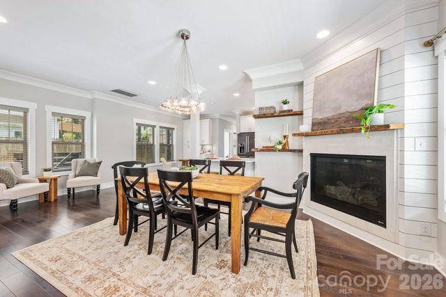 241 Coxe Avenue, Charlotte, NC 28208