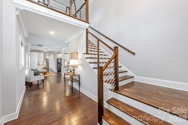 241 Coxe Avenue, Charlotte, NC 28208