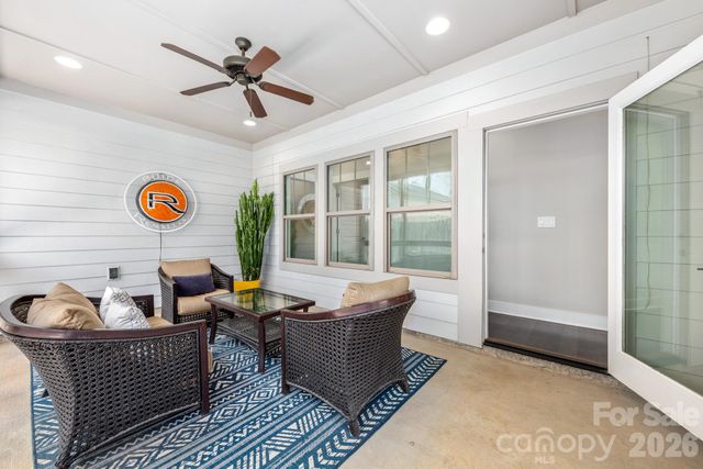 241 Coxe Avenue, Charlotte, NC 28208