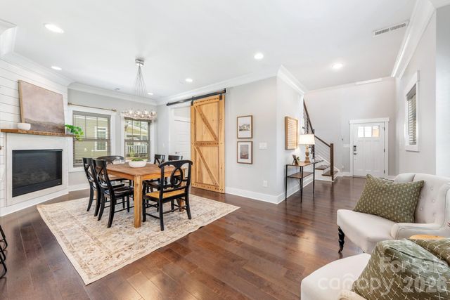 241 Coxe Avenue, Charlotte, NC 28208