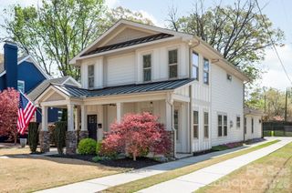 241 Coxe Avenue, Charlotte, NC 28208