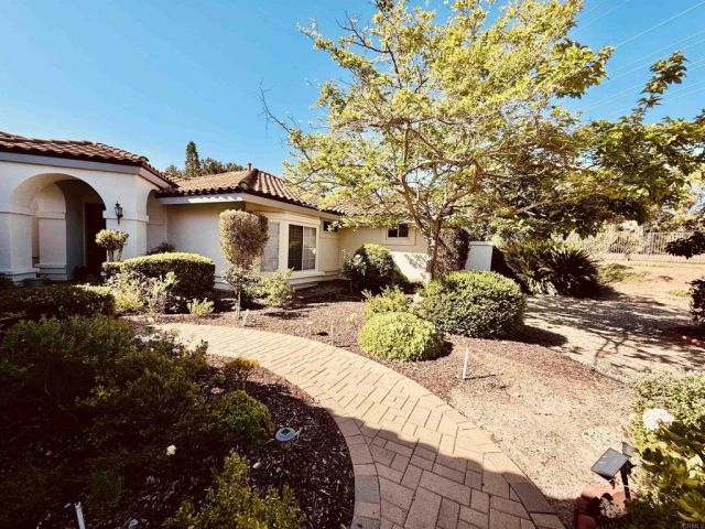 13807 Lake Poway Road Road, Poway, CA 92064