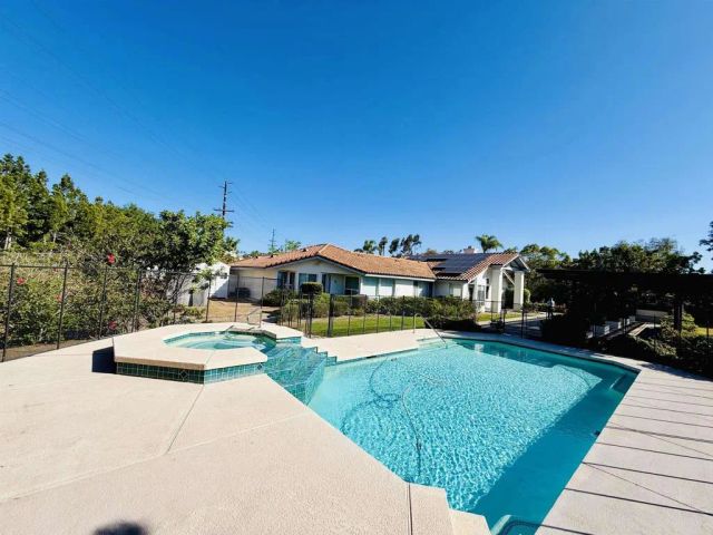 13807 Lake Poway Road Road, Poway, CA 92064