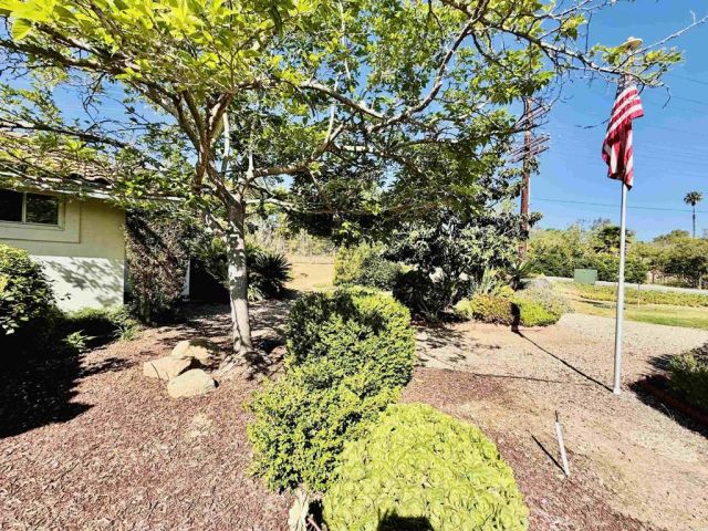 13807 Lake Poway Road Road, Poway, CA 92064