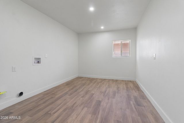 2290 W VILLAGE Drive, Phoenix, AZ 85023