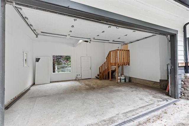 10953 N Madison Avenue NE, Bainbridge Island, WA 98110