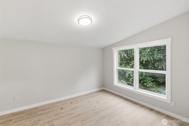 10953 N Madison Avenue NE, Bainbridge Island, WA 98110