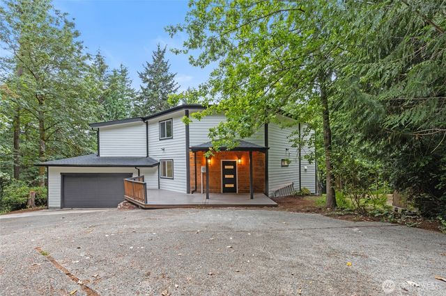 10953 N Madison Avenue NE, Bainbridge Island, WA 98110