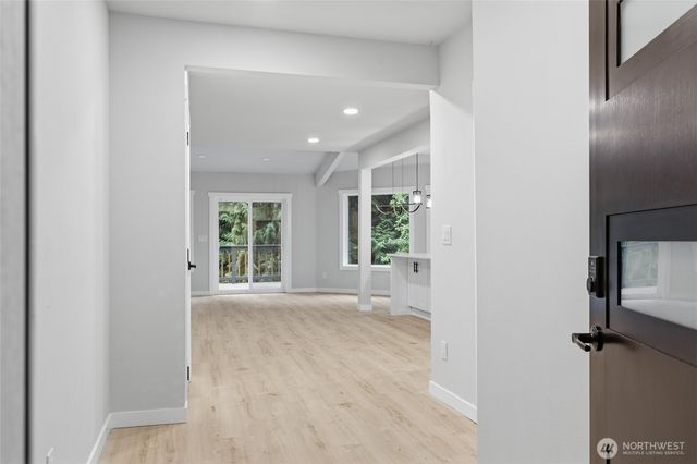10953 N Madison Avenue NE, Bainbridge Island, WA 98110