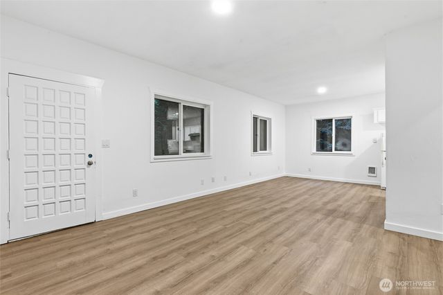 10953 N Madison Avenue NE, Bainbridge Island, WA 98110