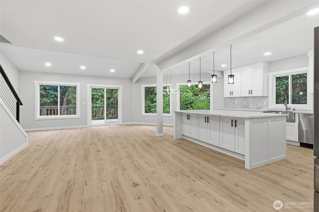 10953 N Madison Avenue NE, Bainbridge Island, WA 98110